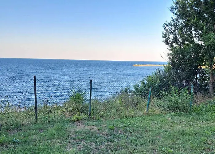 Комплекс Джулай Морнинг